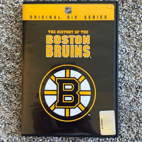Boston Bruins license plate & Two-DVD set of The History of the team. Like new!! - Picture 2 of 5